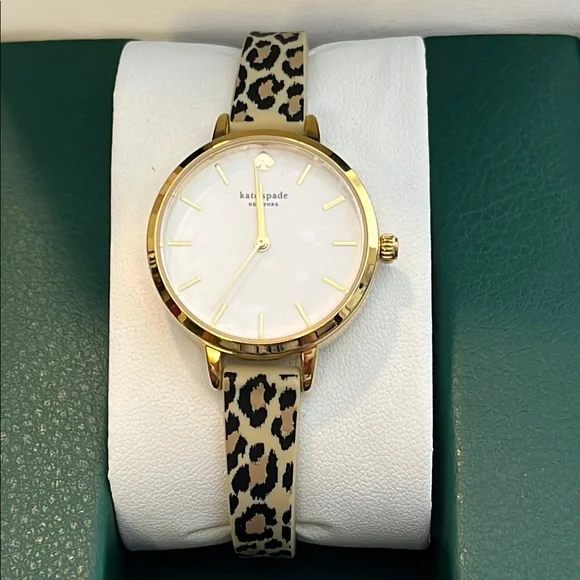 kate spade | Accessories | Kate Spade Watch W Gold Tone Case  display picture 3